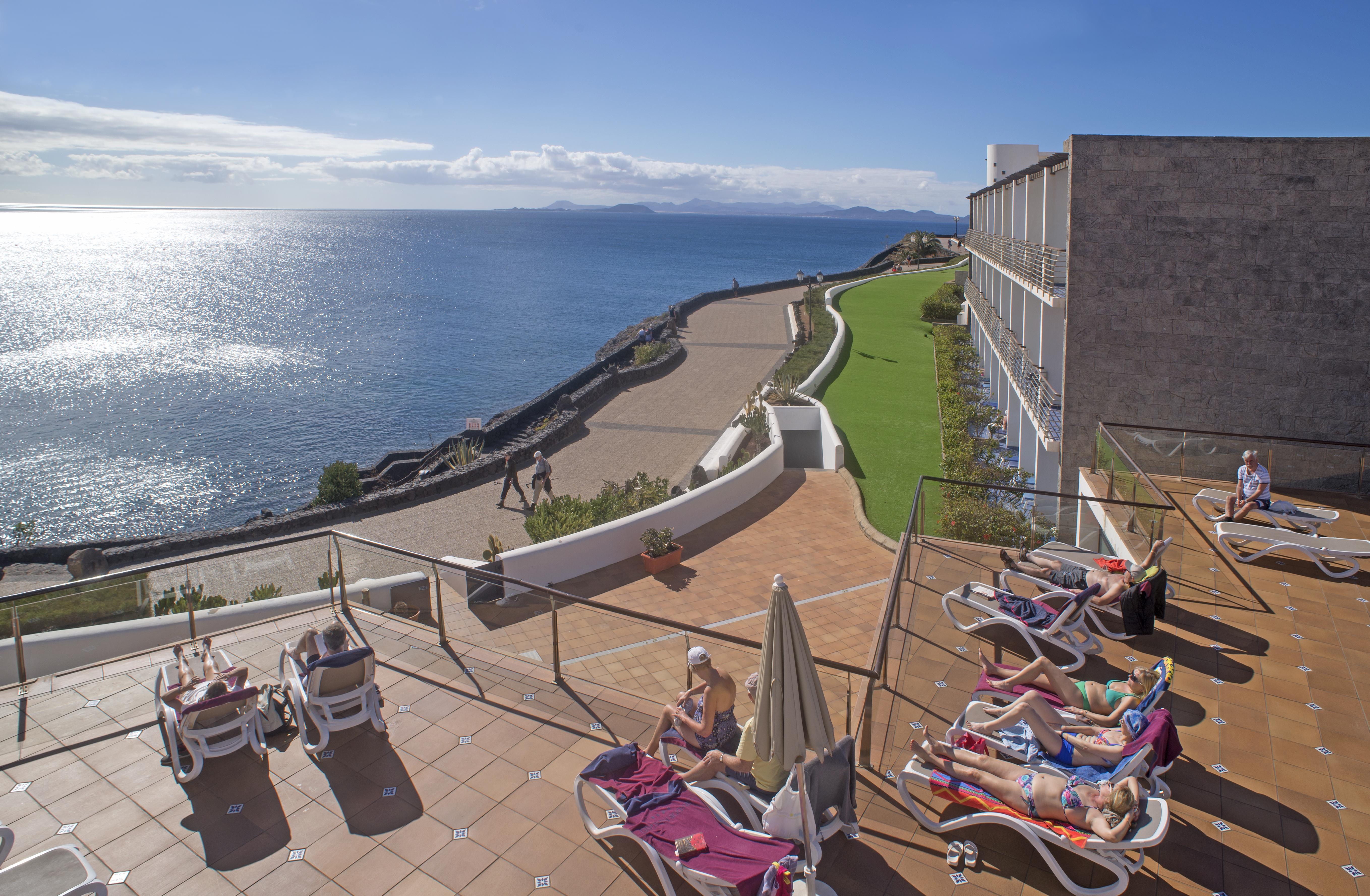 Hotel Mirador Papagayo By Livvo Playa Blanca  Ngoại thất bức ảnh